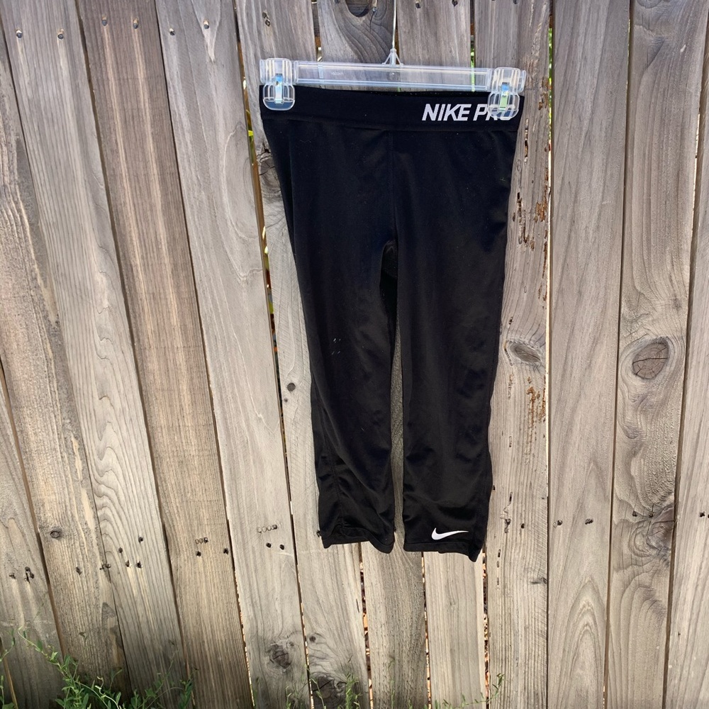 Nike crop leggings